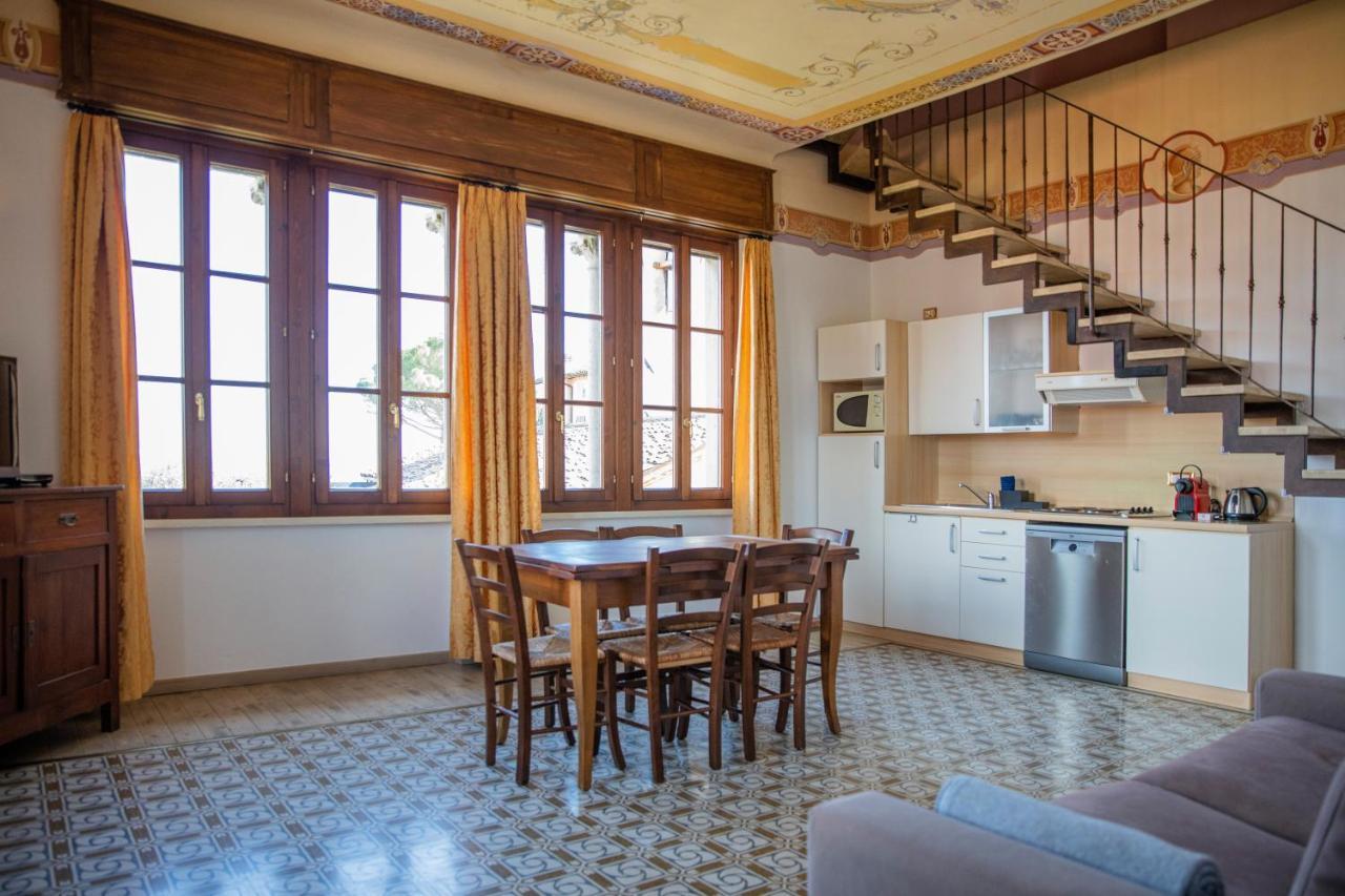 Villa Santa Caterina Манерба-дель-Гарда Экстерьер фото